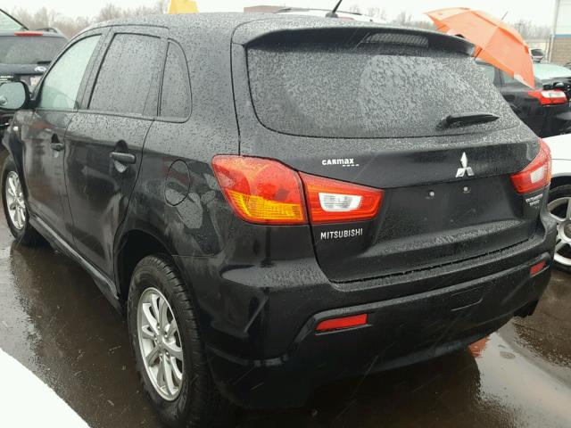 JA4AP3AU7BZ017180 - 2011 MITSUBISHI OUTLANDER GRAY photo 3