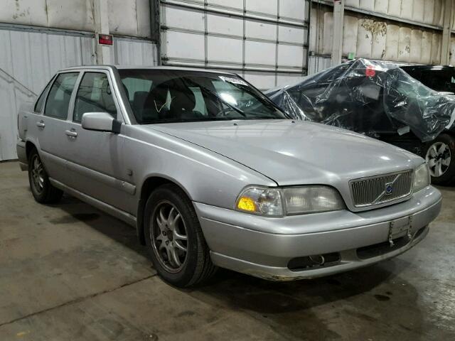 YV1LS56D7Y2670945 - 2000 VOLVO S70 GLT SILVER photo 1