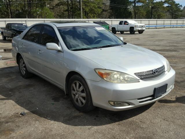 4T1BF32K03U556034 - 2003 TOYOTA CAMRY LE SILVER photo 1