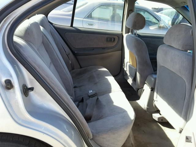 1N4DL01D1WC268644 - 1998 NISSAN ALTIMA XE SILVER photo 6