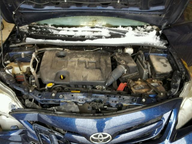 5YFBU4EE7CP063065 - 2012 TOYOTA COROLLA BA BLUE photo 7