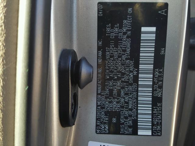 5TDZK22C97S061293 - 2007 TOYOTA SIENNA XLE TAN photo 10