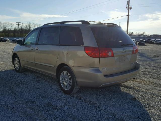 5TDZK22C97S061293 - 2007 TOYOTA SIENNA XLE TAN photo 3