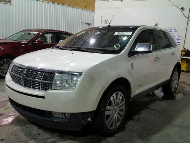 2LMDJ8JC7ABJ02224 - 2010 LINCOLN MKX WHITE photo 2