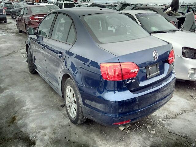 3VWBK7AJ1DM306059 - 2013 VOLKSWAGEN JETTA COMF BLUE photo 3