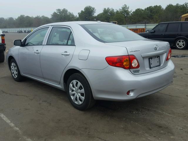 2T1BU4EE9AC217272 - 2010 TOYOTA COROLLA BA SILVER photo 3