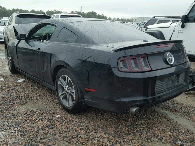 1ZVBP8AM9D5257488 - 2013 FORD MUSTANG BLACK photo 3