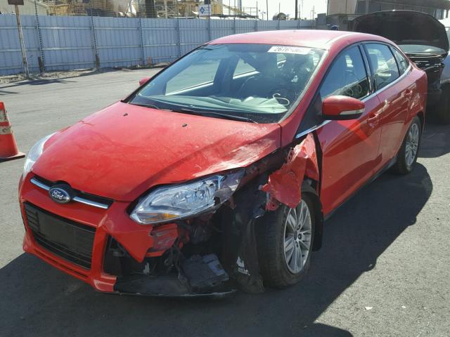 1FAHP3H20CL108858 - 2012 FORD FOCUS SEL RED photo 2