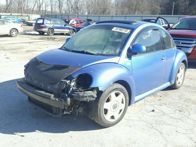3VWCC21C3YM488231 - 2000 VOLKSWAGEN NEW BEETLE ლურჯი ფოტო 2