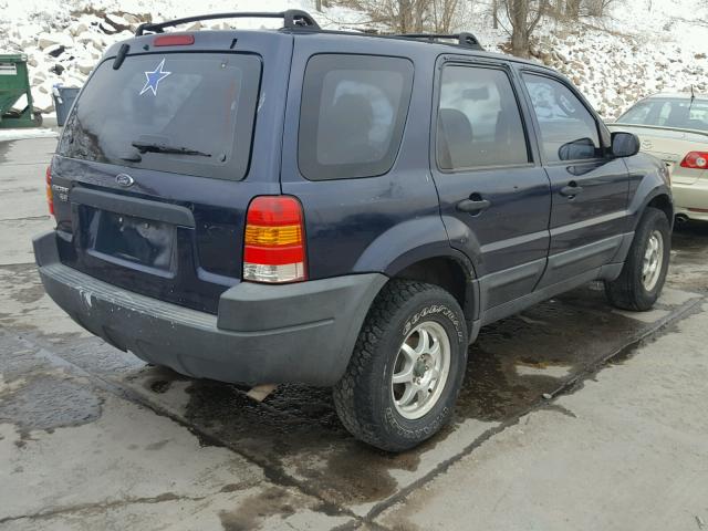 1FMYU02133KA33995 - 2003 FORD ESCAPE XLS BLUE photo 4