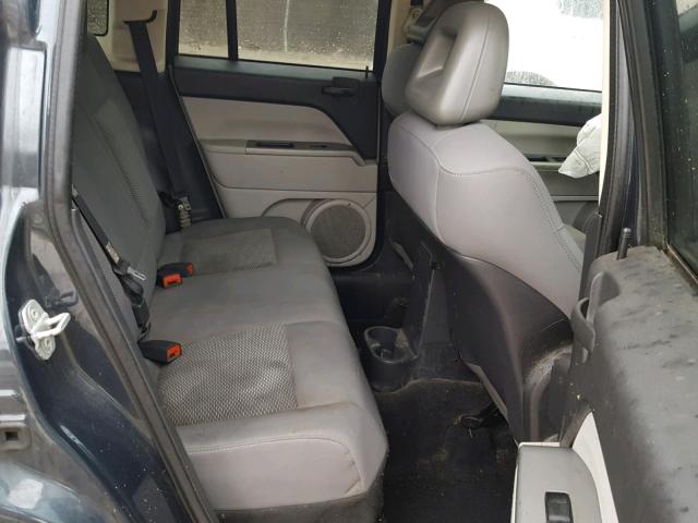 1J8FF47W67D278441 - 2007 JEEP COMPASS GRAY photo 6