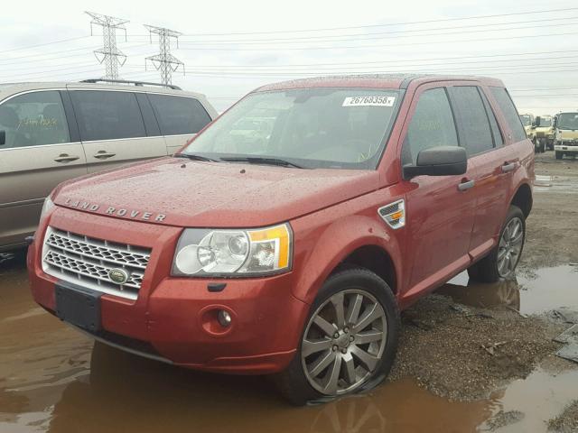 SALFR24NX8H086151 - 2008 LAND ROVER LR2 HSE RED photo 2