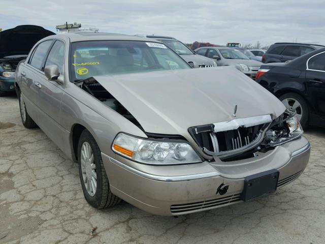 1LNHM82W23Y615027 - 2003 LINCOLN TOWN CAR S SILVER photo 1