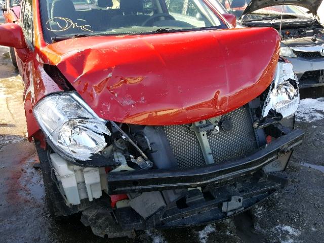 3N1BC1CP7AL462982 - 2010 NISSAN VERSA S RED photo 9