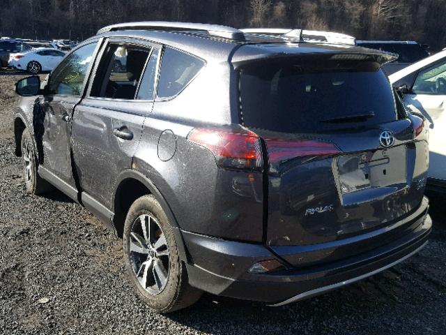 JTMRFREV0HD210326 - 2017 TOYOTA RAV4 XLE CHARCOAL photo 3