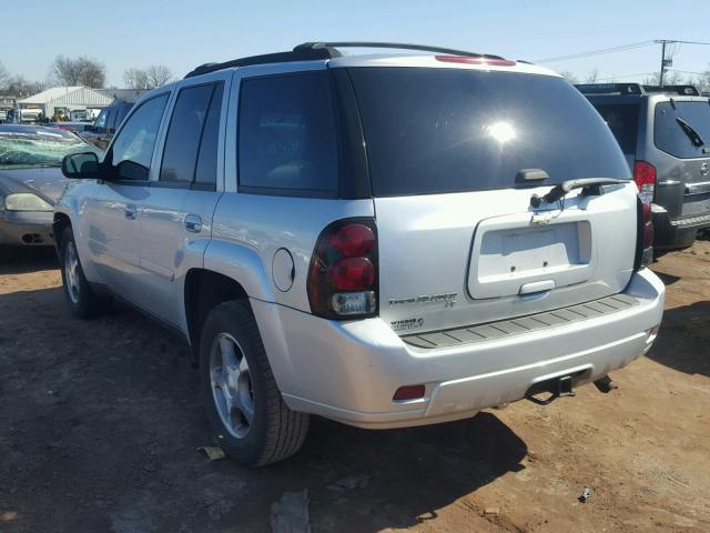 1GNDT33S792127943 - 2009 CHEVROLET TRAILBLAZE SILVER photo 3