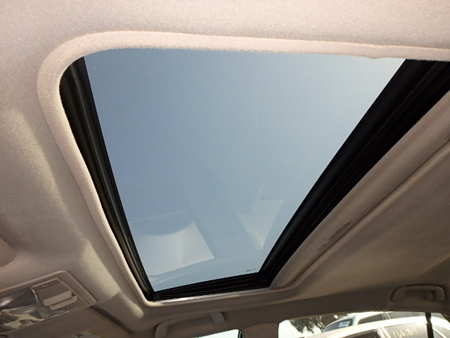 4T1BK3DB7BU400659 - 2011 TOYOTA AVALON BAS GRAY photo 10