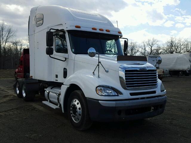 1FUJA6CV74LM58160 - 2004 FREIGHTLINER CONVENTION WHITE photo 1