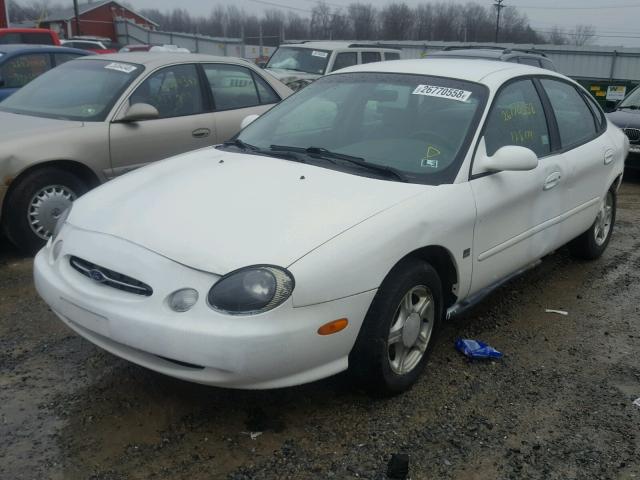 1FAFP53S3XA331861 - 1999 FORD TAURUS SE WHITE photo 2