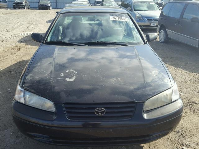 4T1BF28K2WU045155 - 1998 TOYOTA CAMRY CE BLACK photo 9