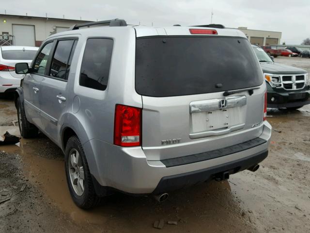 5FNYF4H76BB102403 - 2011 HONDA PILOT EXLN SILVER photo 3