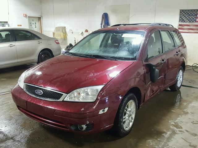 1FAFP36N97W202391 - 2007 FORD FOCUS ZXW BURGUNDY photo 2