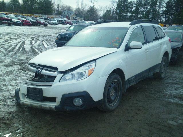 4S4BRBJC9D3308917 - 2013 SUBARU OUTBACK 2. WHITE photo 2