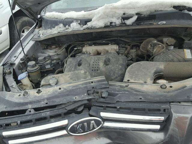 KNDJE723387507645 - 2008 KIA SPORTAGE E GRAY photo 7