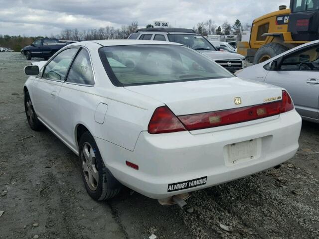 1HGCG2250XA023913 - 1999 HONDA ACCORD EX WHITE photo 3