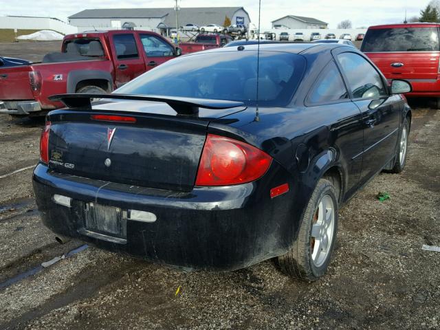 1G2AL15F577332729 - 2007 PONTIAC G5 BLACK photo 4