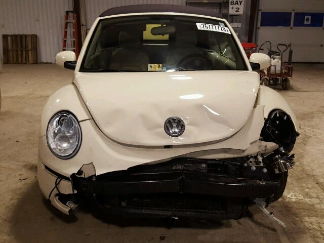 3VWRF31Y49M401313 - 2009 VOLKSWAGEN NEW BEETLE CREAM photo 9