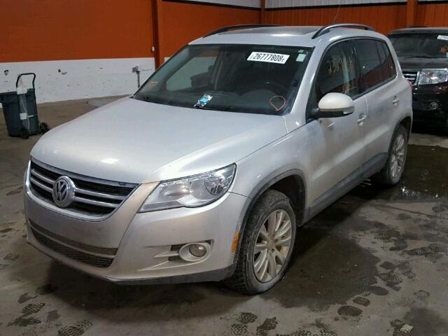 WVGBV75N99W534143 - 2009 VOLKSWAGEN TIGUAN SE SILVER photo 2