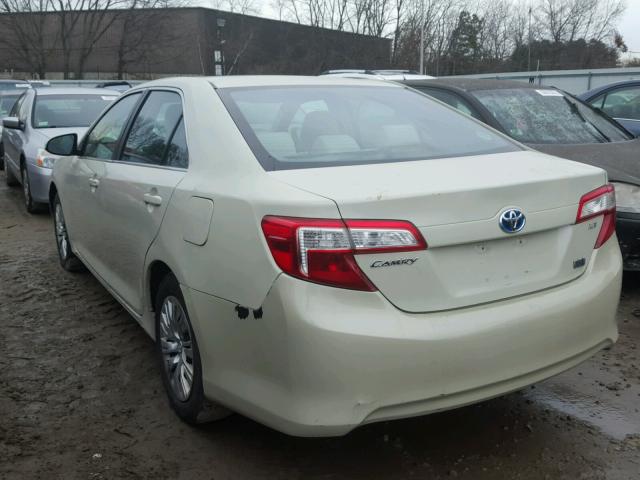 4T1BD1FKXCU017389 - 2012 TOYOTA CAMRY HYBR CREAM photo 3