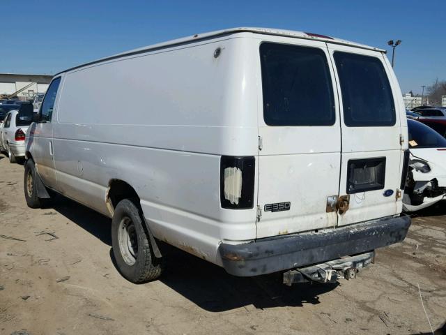 1FTSS34F93HA94453 - 2003 FORD ECONOLINE WHITE photo 3