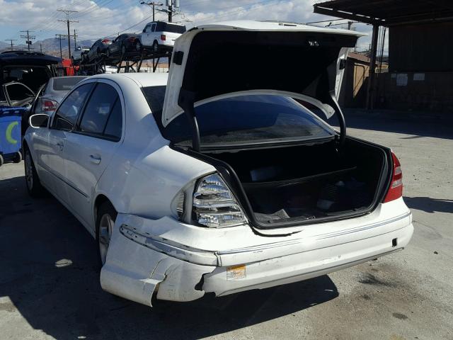 WDBUF56J76A930282 - 2006 MERCEDES-BENZ E 350 WHITE photo 3