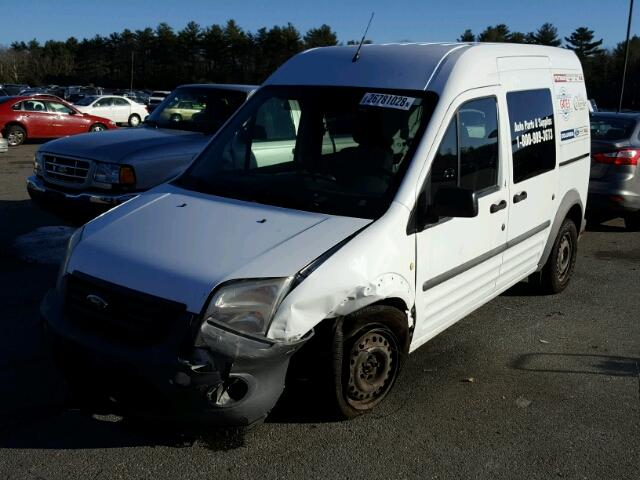 NM0LS6AN6BT061839 - 2011 FORD TRANSIT CO WHITE photo 2