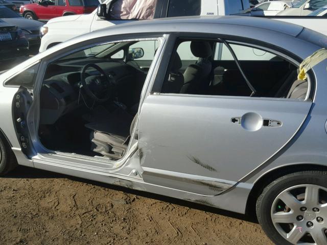 1HGFA16577L085140 - 2007 HONDA CIVIC LX SILVER photo 9