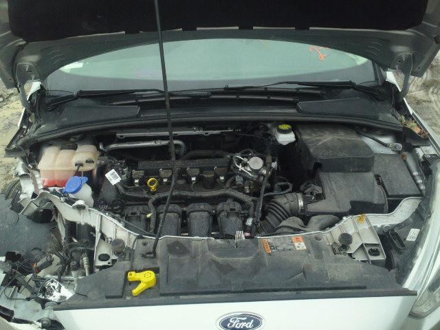 1FADP3F26HL218192 - 2017 FORD FOCUS SE SILVER photo 7