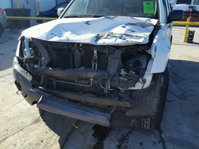 5N1AN08U68C537510 - 2008 NISSAN XTERRA OFF WHITE photo 9