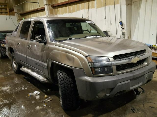 3GNGK23G32G216847 - 2002 CHEVROLET AVALANCHE GOLD photo 1