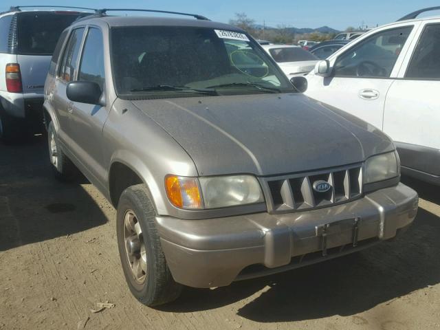 KNDJB723525169029 - 2002 KIA SPORTAGE BEIGE photo 1