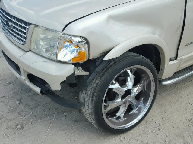 1FMDU65K25ZA57365 - 2005 FORD EXPLORER L CREAM photo 9