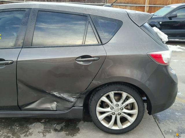 JM1BL1H51A1300079 - 2010 MAZDA 3 S GRAY photo 9