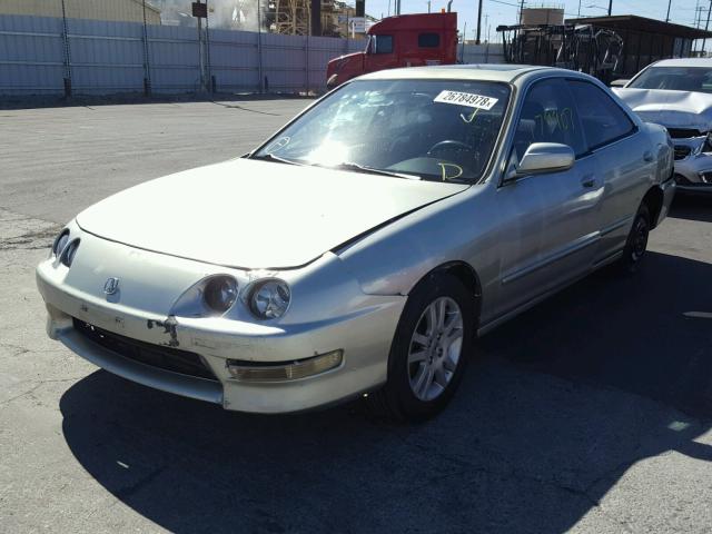 JH4DB7655WS005648 - 1998 ACURA INTEGRA LS GREEN photo 2