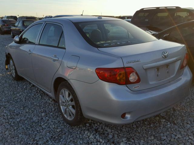 2T1BU4EE4AC411191 - 2010 TOYOTA COROLLA BA SILVER photo 3