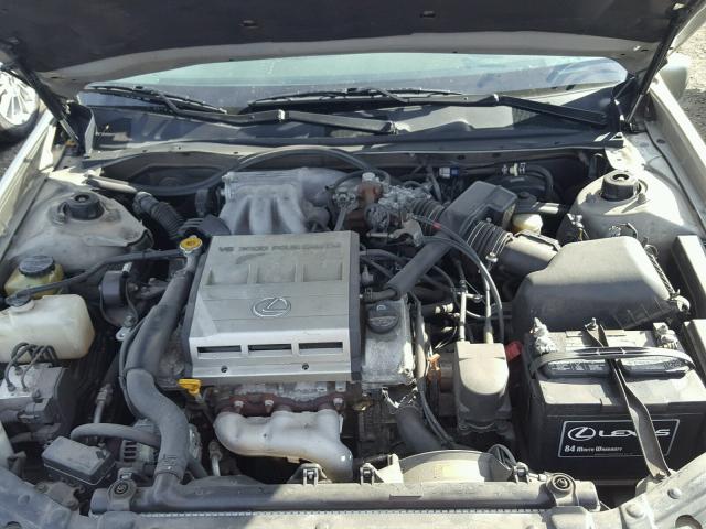 JT8BF28G5W5021392 - 1998 LEXUS ES 300 GRAY photo 7