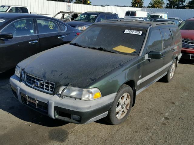 YV1LZ56D4X2548182 - 1999 VOLVO V70 XC GREEN photo 2