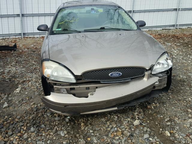 1FAHP53UX5A265364 - 2005 FORD TAURUS SE TAN photo 9