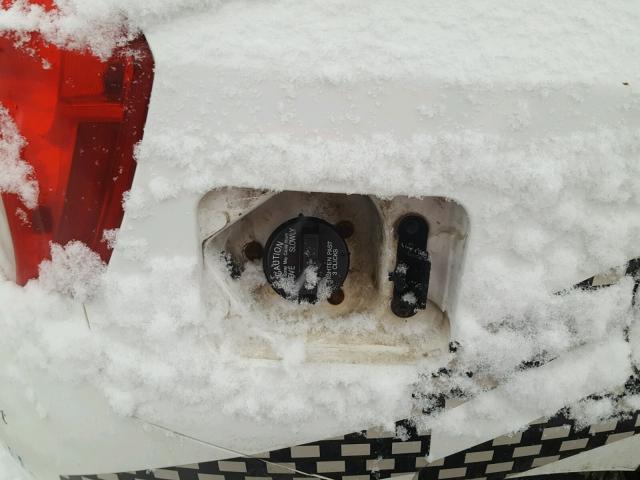 KL1TD6DE3BB116673 - 2011 CHEVROLET AVEO LS WHITE photo 9