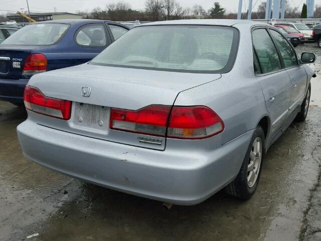 1HGCG56712A095399 - 2002 HONDA ACCORD SE SILVER photo 4